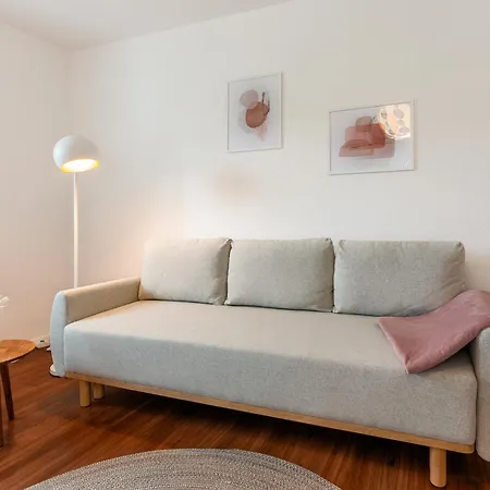 Lahntaler 6 Gaeste, Wlan, Netflix, Bahnhofsnah Lägenhet