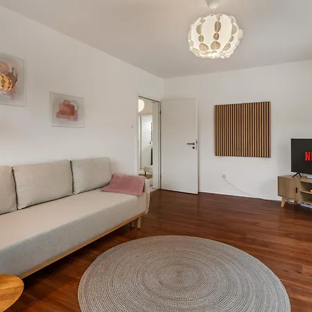 Lahntaler 6 Gaeste, Wlan, Netflix, Bahnhofsnah * Sterzhausen