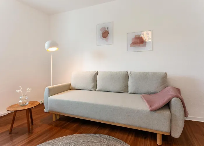 Lahntaler 6 Gaeste, Wlan, Netflix, Bahnhofsnah Daire