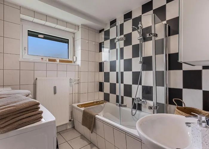 Lahntaler 6 Gaeste, Wlan, Netflix, Bahnhofsnah Daire *